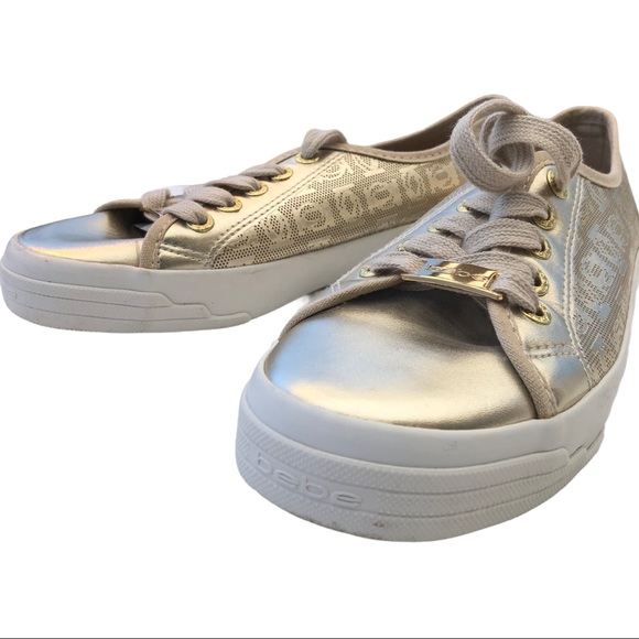 Bebe Dane Shiny Gold Lace-up Vented Sneaker Sz 7 - Picture 1 of 15